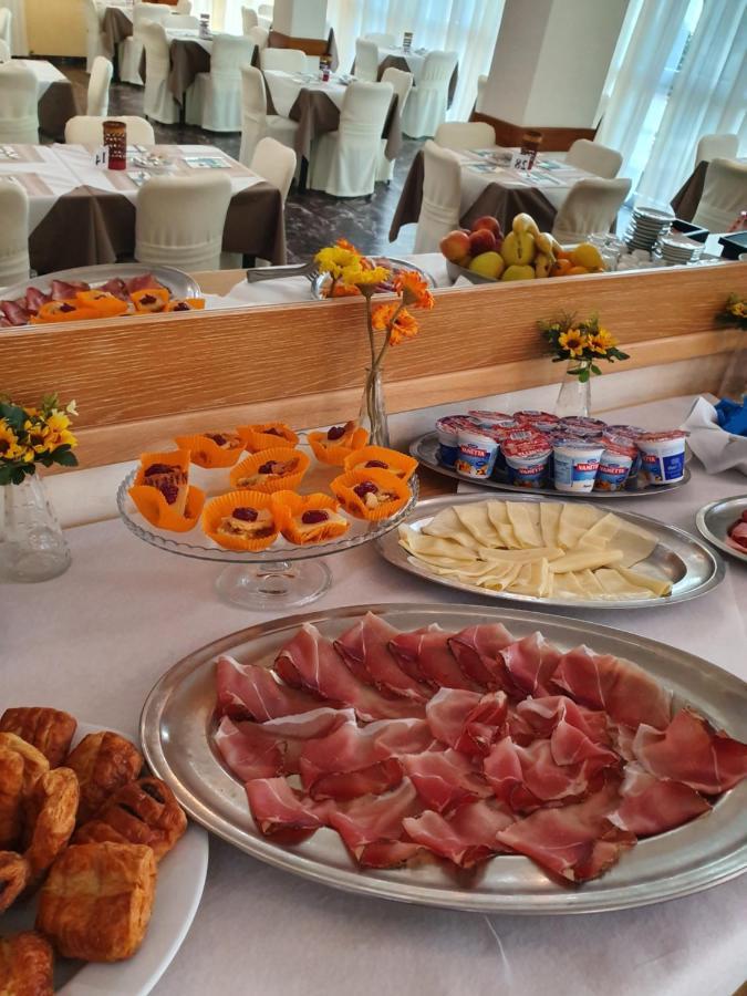 Hotel Bisanzio Cervia Dış mekan fotoğraf