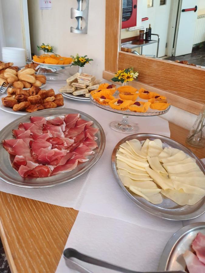 Hotel Bisanzio Cervia Dış mekan fotoğraf
