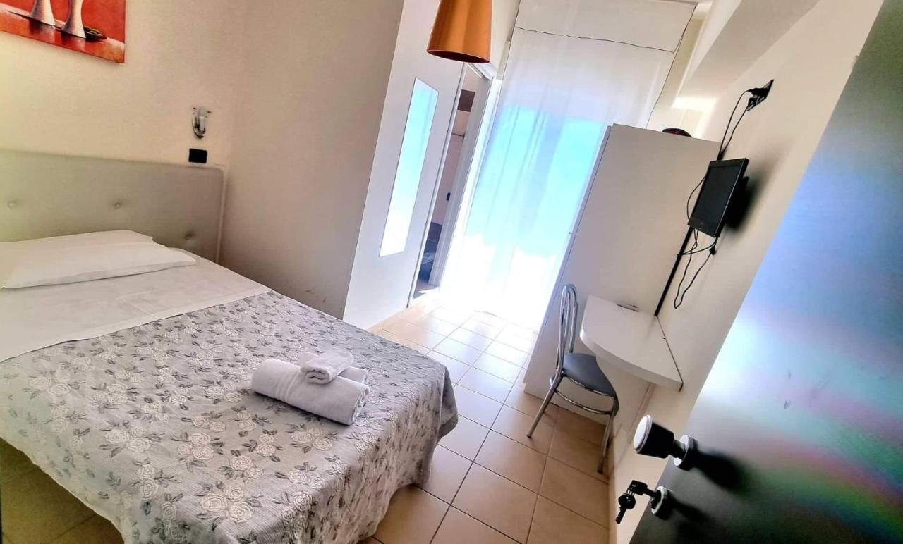 Hotel Bisanzio Cervia Dış mekan fotoğraf