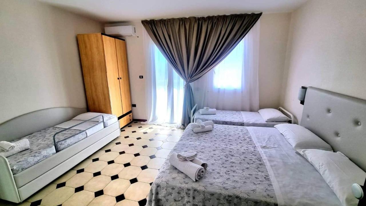 Hotel Bisanzio Cervia Dış mekan fotoğraf