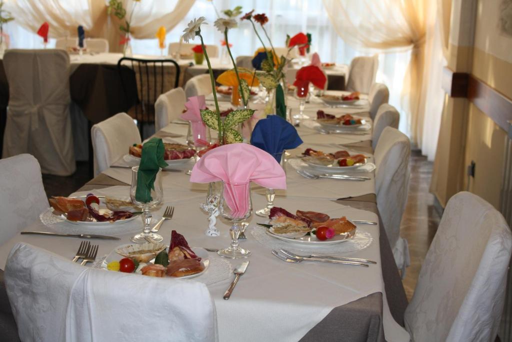 Hotel Bisanzio Cervia Dış mekan fotoğraf